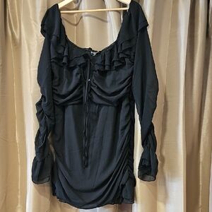 PrettyLittleThing Black Ruffled Women's Dress